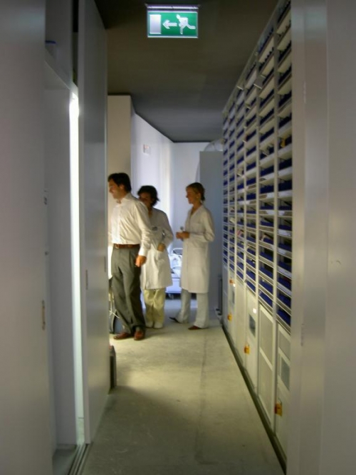 FARMACIA GOMEZ ITURRIAGA Construido 2005
